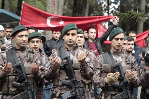 Foto - Afrin için hepsi gönüllü olunca kura çekildi
