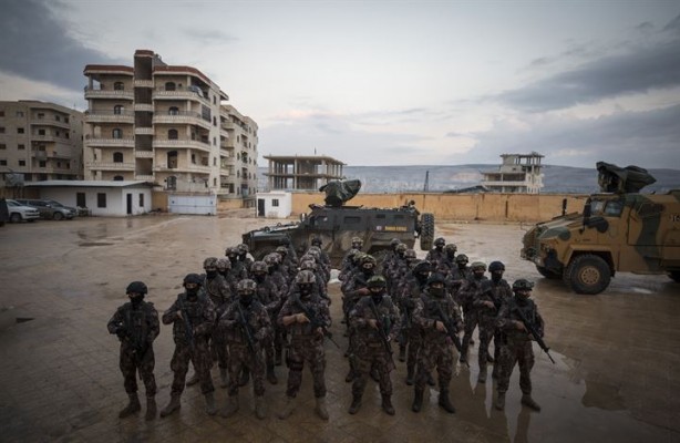 Foto - Afrin'de güvenlik özel harekata emanet