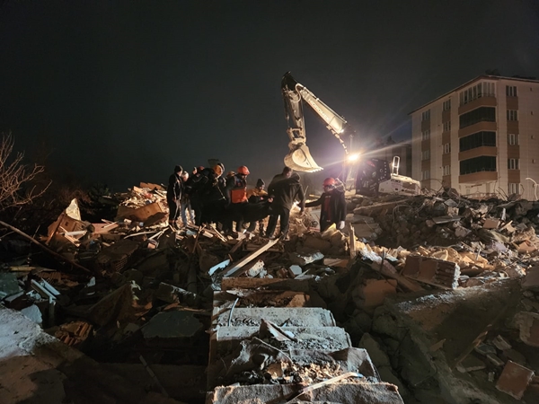 Foto - Afşin ilçesinde arama kurtarma çalışmaları tamamlandı