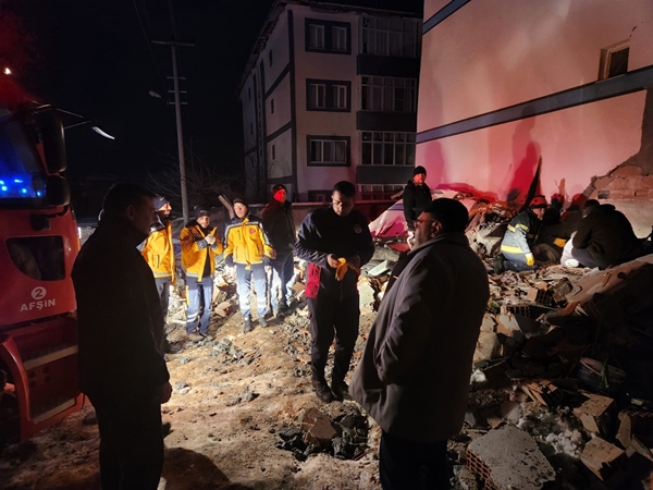 Foto - Afşin ilçesinde arama kurtarma çalışmaları tamamlandı