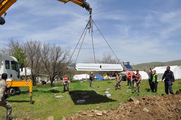 Foto - Afşin'de katlanabilir konteyner kurulumu başladı