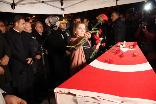 Foto - Afyonkarahisar kahramanını uğurladı