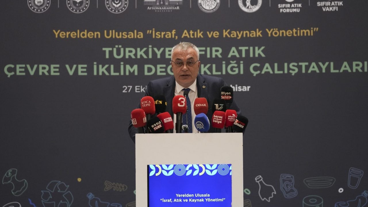 Foto - Afyonkarahisar'da Sıfır Atık Çalıştayı: 18 ayrı tematik masada bir araya gelindi! 