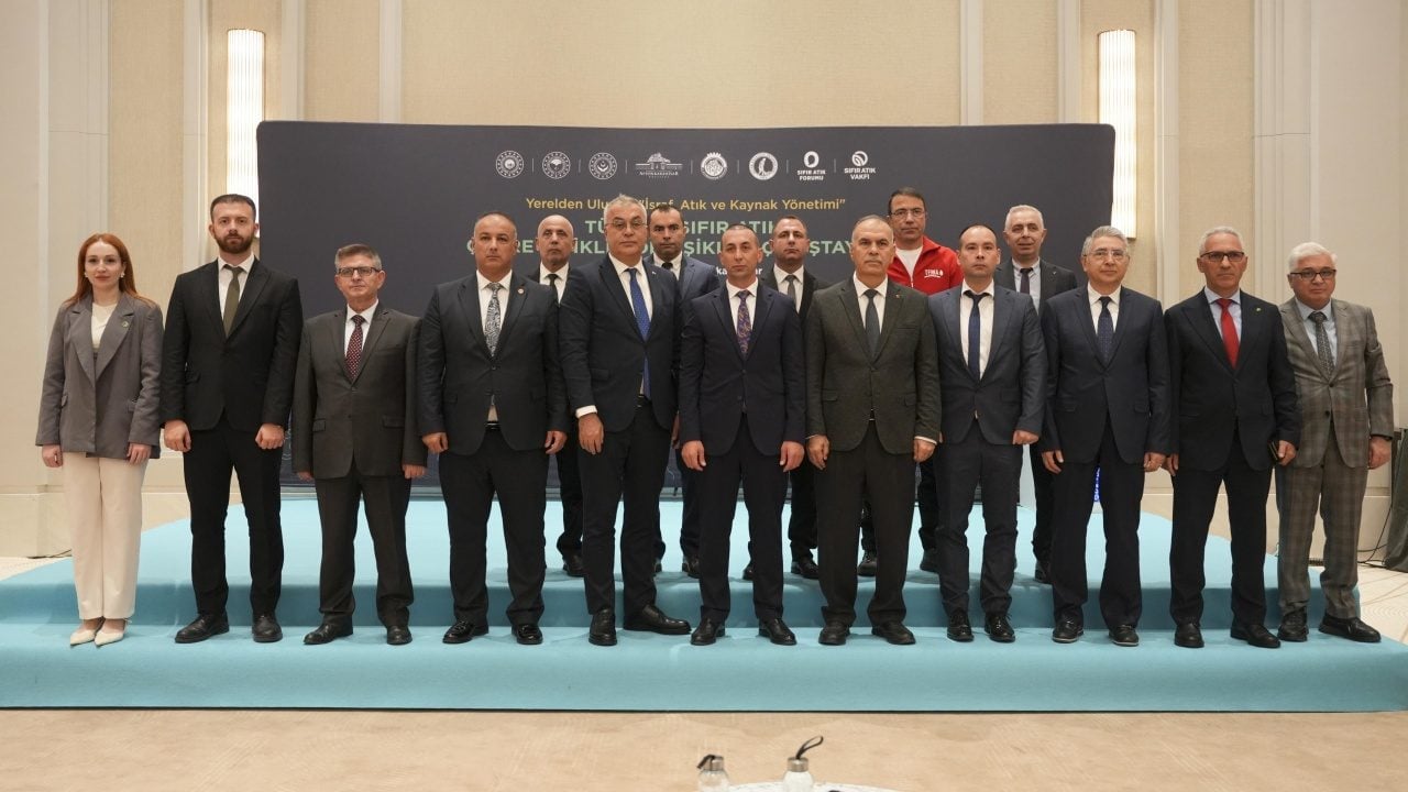 Foto - Afyonkarahisar'da Sıfır Atık Çalıştayı: 18 ayrı tematik masada bir araya gelindi! 