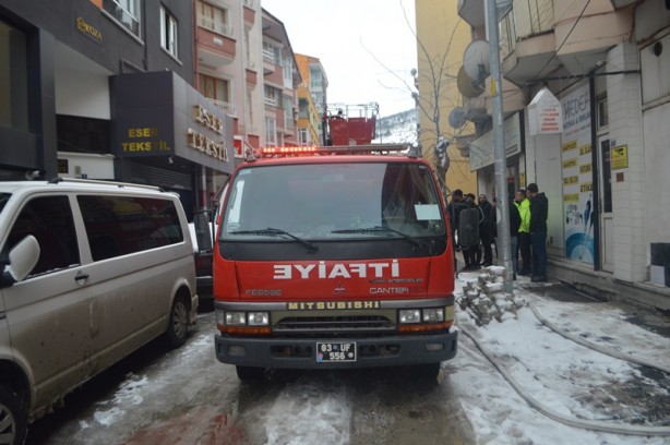 Foto - Afyonkarahisar'da yangın!