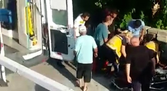 Foto - Ağaçtan düşen adam hayatını kaybetti