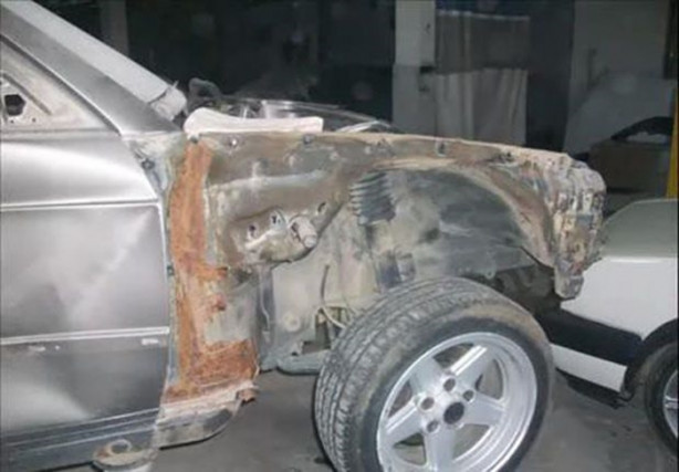 Foto - Ağır bir kazaya karışınca hurdaya çıktı ama...