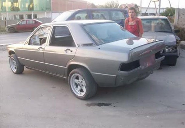 Foto - Ağır bir kazaya karışınca hurdaya çıktı ama...