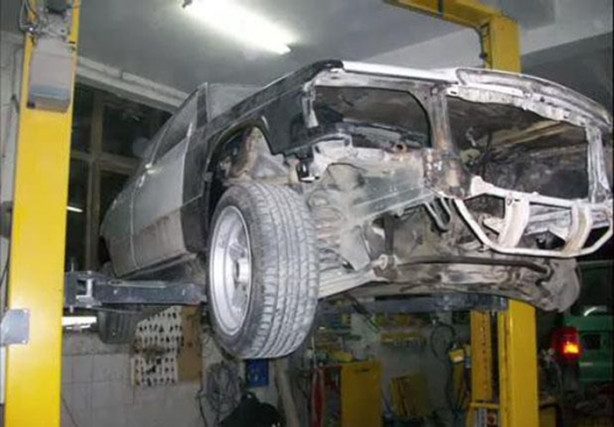 Foto - Ağır bir kazaya karışınca hurdaya çıktı ama...