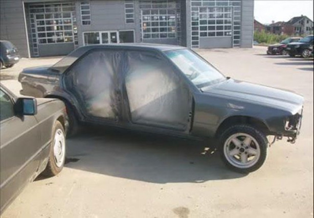 Foto - Ağır bir kazaya karışınca hurdaya çıktı ama...