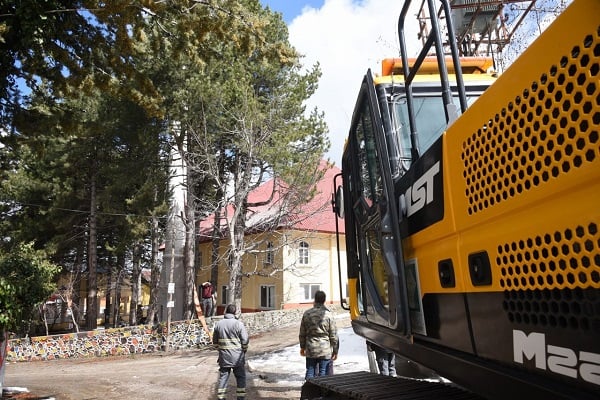 Foto - Ağır hasarlı cami böyle yıkıldı