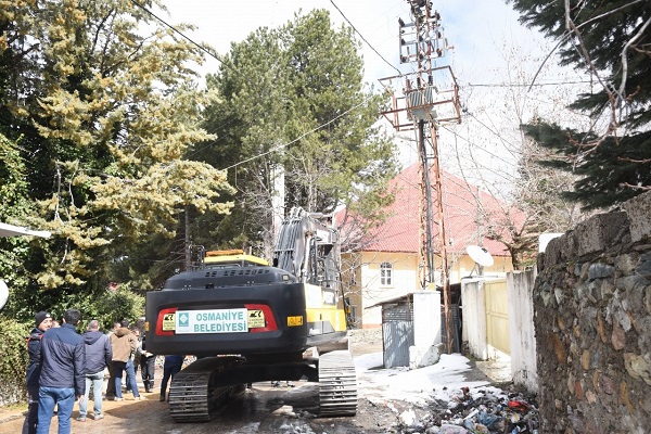 Foto - Ağır hasarlı cami böyle yıkıldı