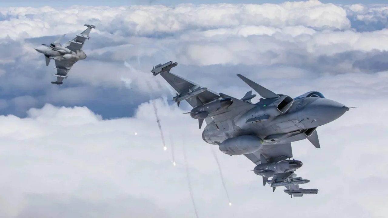 Foto - Ağızları açık bırakan dev sipariş! Gripen savaş uçakları için kesenin ağzı sonuna kadar açıldı