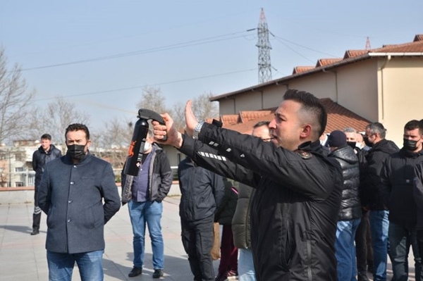 Foto - Ağlatan eğitim! Hortumların başına koştular