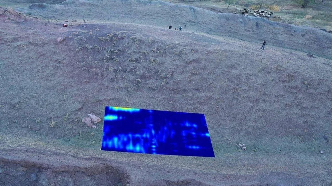 Foto - Ağrı Dağı’nda asrın keşfi: Nuh’un Gemisi’ni arayan ekip sondaj vurunca yerin 9 metre altında şoke eden gerçeğe ulaştı