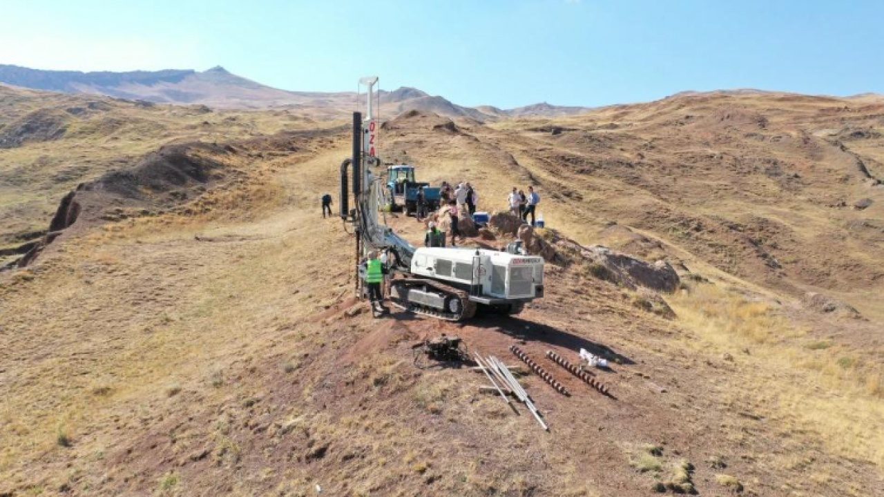 Foto - Ağrı Dağı'ndaki gizem yeniden gündemde! Araştırmacıların buldukları şaşırttı