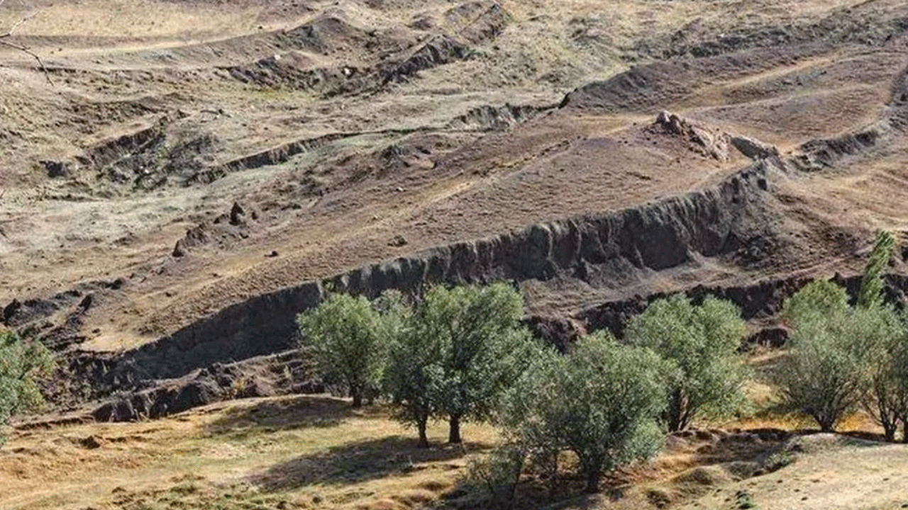 Foto - Ağrı Dağı'ndaki Nuh'un gizemi ortaya çıkıyor! Araştırmacılar tarih verdi!