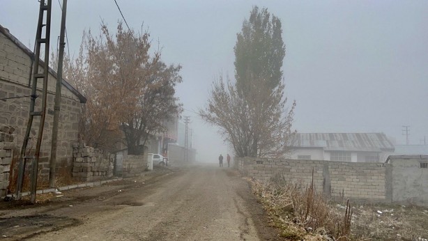 Foto - Ağrı dondu, musluklar buz tuttu