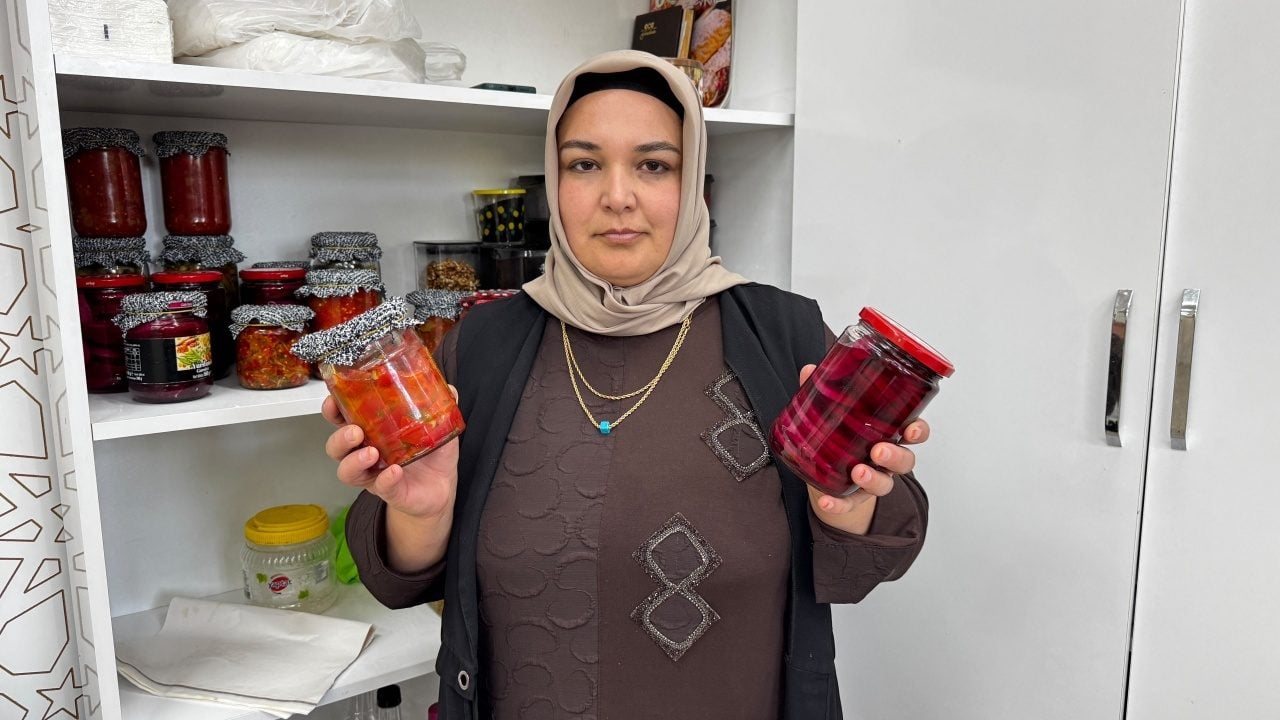 Foto - Ağrı’da ata tohumuyla turşu yapımını sürdüren kadınlar talebe yetişemiyor: Talep yağıyor