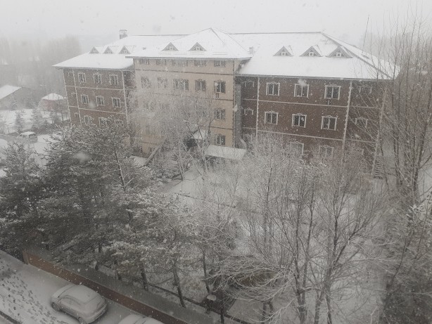 Foto - Ağrı'da Mart sonunda kar yağışı
