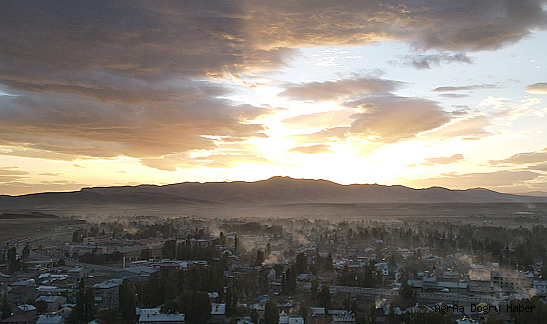 Foto - Ağrı'da tedirgin eden ışık!