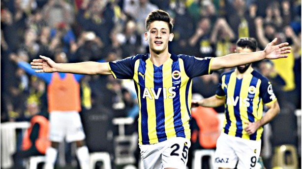 Foto - Ah Jesus ah... Zamanında formayı verseydin Arda'ya neler olacaktı neler!