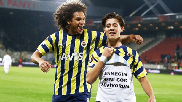 Foto - Ah Jesus ah... Zamanında formayı verseydin Arda'ya neler olacaktı neler!