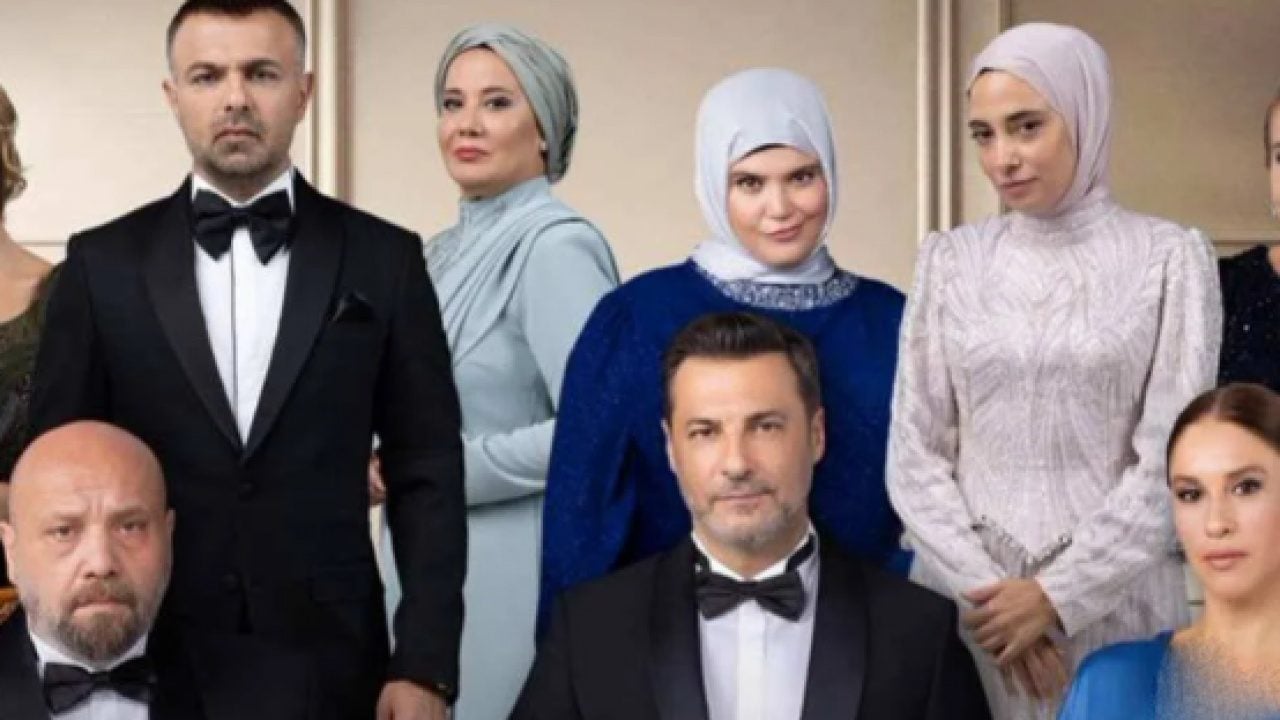 Ahlaksız dizi Kızılcık Şerbeti'nde izleyiciyle dalga geçen reyting oyunu! Önce mezarını gösterdiler, şimdi ise…