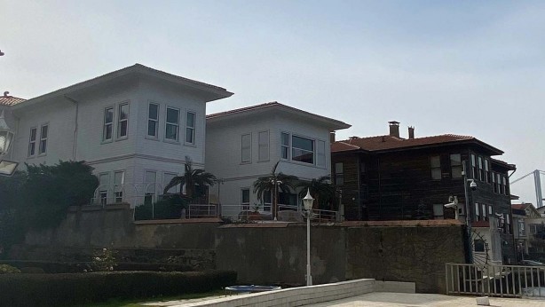 Foto - Ahlaksız dizi Yalı Çapkını çekiliyordu! Satılmasına karar verildi