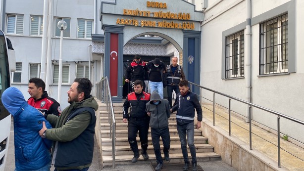 Foto - Ahlaksız şerefsizlere operasyon! Asın bunları millet kurtulsun