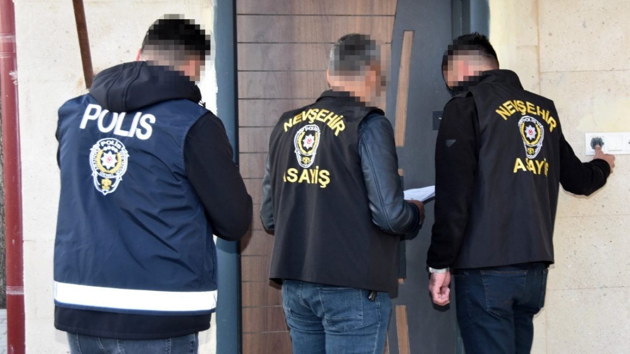 Foto - Ahlaksız yapılanmalara bir darbe daha: Nevşehir'de fuhuş operasyonu: 26 gözaltı