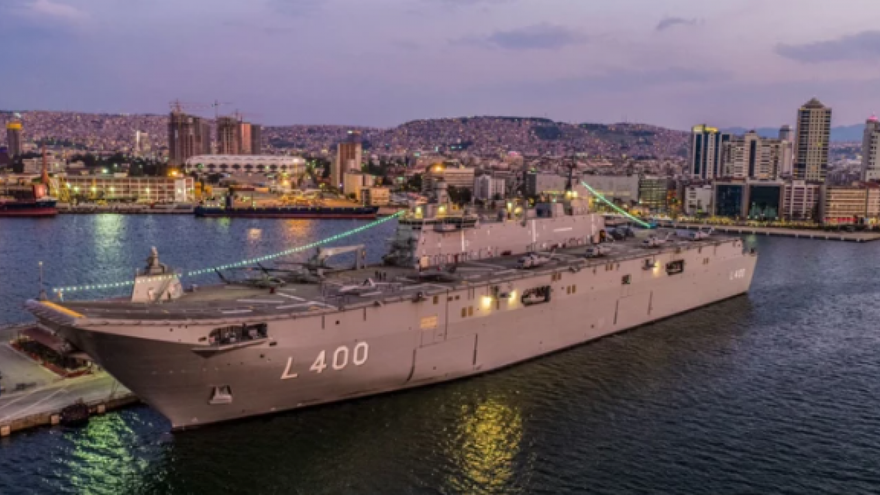 Foto - 'Ahlar vahlar' edeceksiniz: Türkiye hurda diye almadı, o ülkenin uçak gemisi oldu