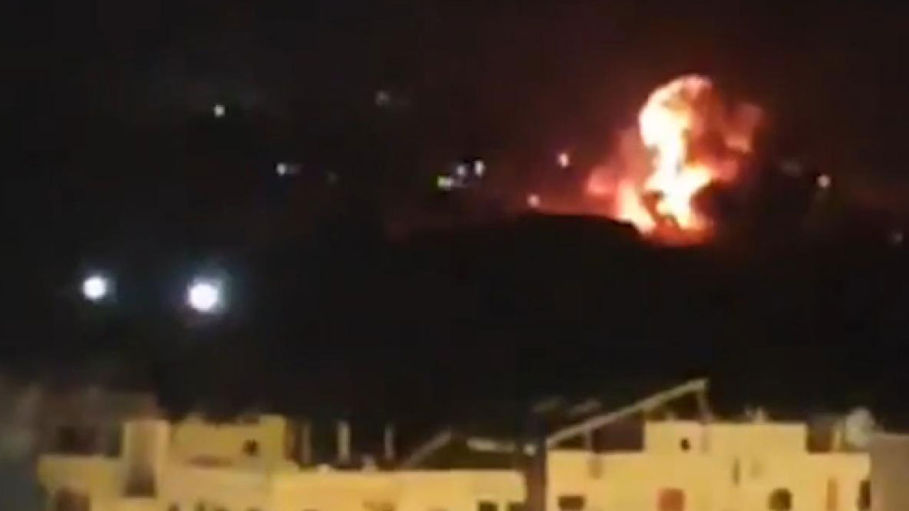 Foto - Ahmed El Şara'ya skandal Türkiye tehdidi: İzin verirseniz sizi vururuz