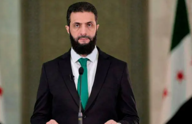 Foto - Ahmed Şara ulusa seslendi: Suriye’nin bölünmesine izin vermeyeceğiz! Erdoğan'a özellikle teşekkür