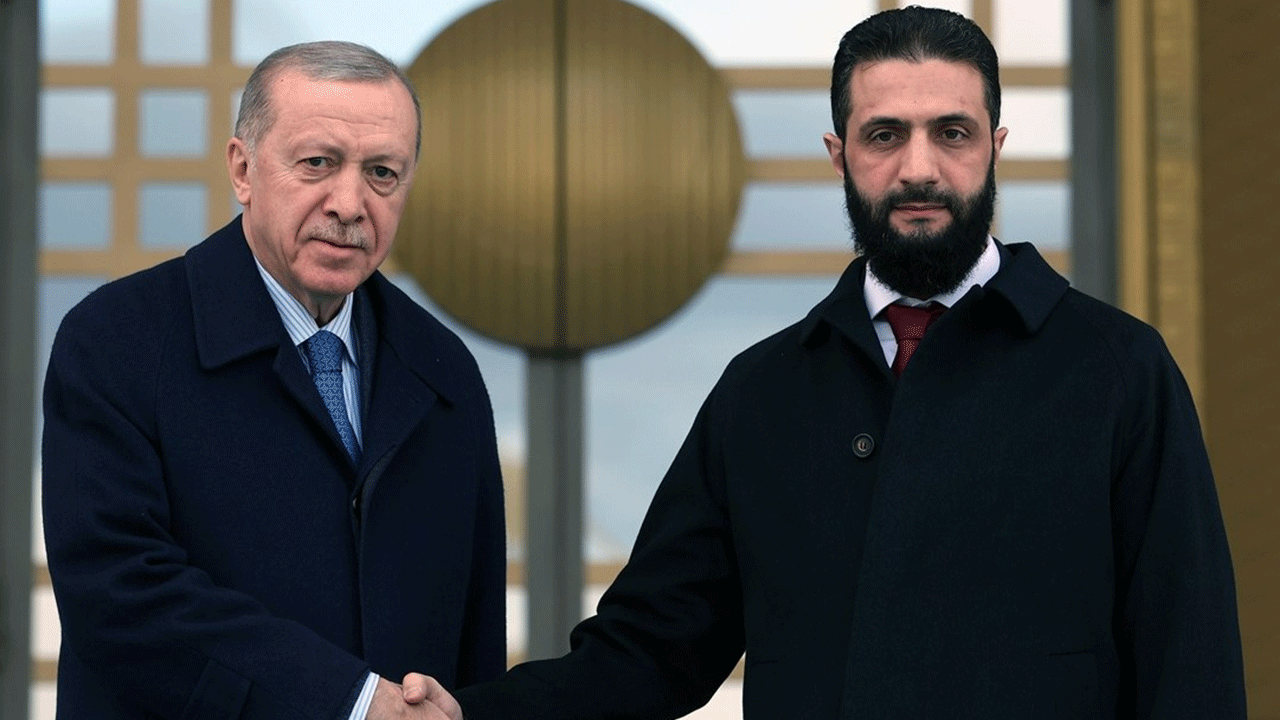 Foto - Ahmed Şara'nın o görüntüsü olay oldu! Tozlu arşivlerden çıktı!