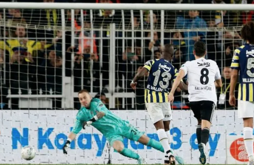 Foto - Ahmet Çakar hiç bu kadar iddialı konuşmamıştı! Birden değişecek mi? O hakem hakkında şok iddia...