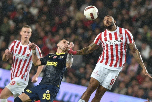 Foto - Ahmet Çakar'dan flaş hakem sözleri! "Faulü tartışılır..."