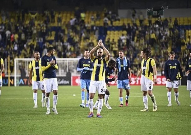 Foto - Ahmet Çakar’dan olay olacak sözler! Fenerbahçeli futbolcuyu yerden yere vurdu