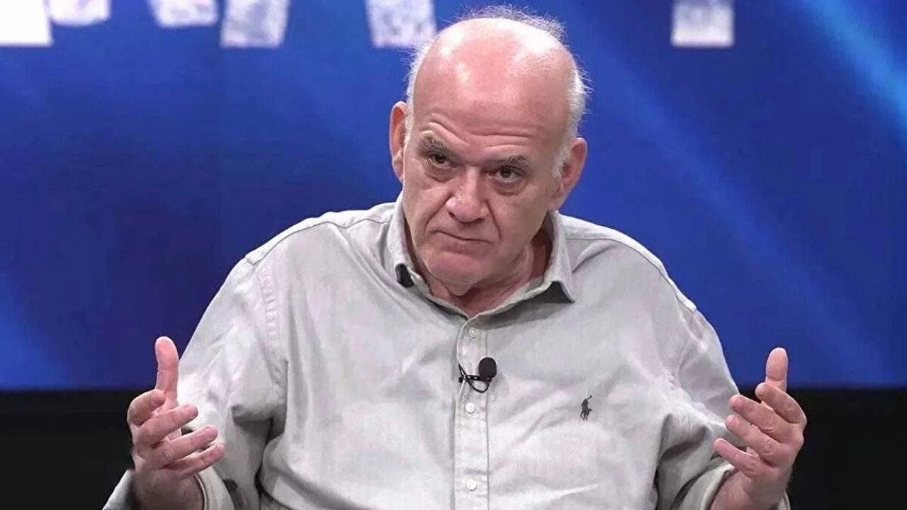 Foto - Ahmet Çakar’ın Azerbaycan’a giriş yasağının perde arkası ortaya çıktı: "Bir baktım, ben ve Erbakan yan yanayız"