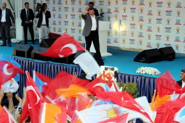 Foto - Ahmet Davutoğlu Türkiye'yi il il gezdi