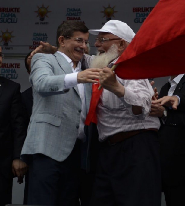 Foto - Ahmet Davutoğlu Türkiye'yi il il gezdi