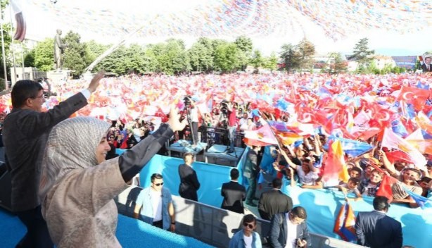Foto - Ahmet Davutoğlu Türkiye'yi il il gezdi