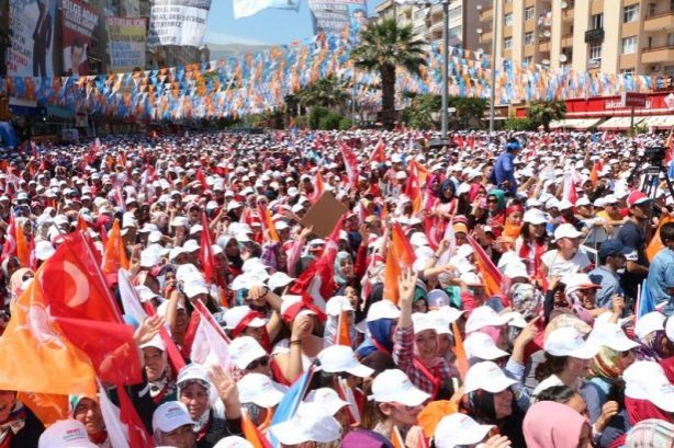 Foto - Ahmet Davutoğlu Türkiye'yi il il gezdi
