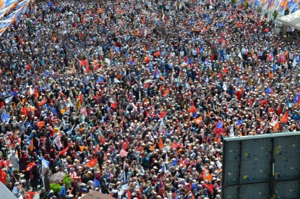 Foto - Ahmet Davutoğlu Türkiye'yi il il gezdi