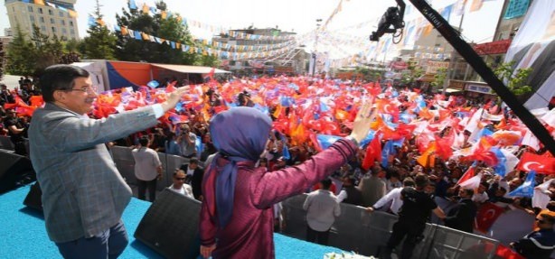 Foto - Ahmet Davutoğlu Türkiye'yi il il gezdi
