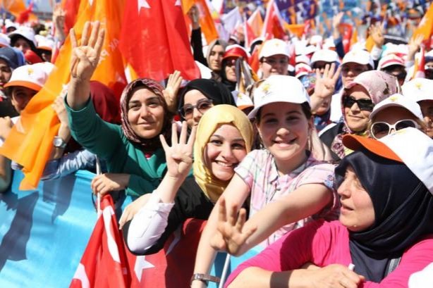 Foto - Ahmet Davutoğlu Türkiye'yi il il gezdi