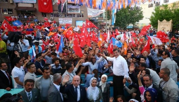 Foto - Ahmet Davutoğlu Türkiye'yi il il gezdi