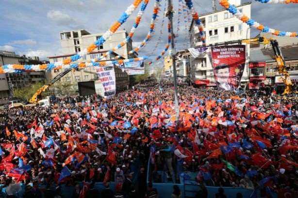 Foto - Ahmet Davutoğlu Türkiye'yi il il gezdi