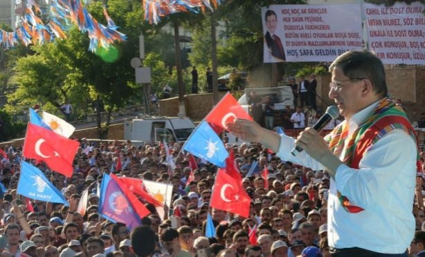 Foto - Ahmet Davutoğlu Türkiye'yi il il gezdi