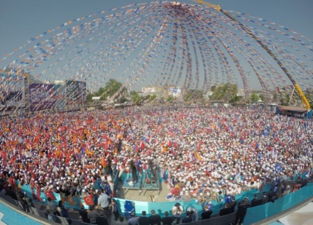 Foto - Ahmet Davutoğlu Türkiye'yi il il gezdi